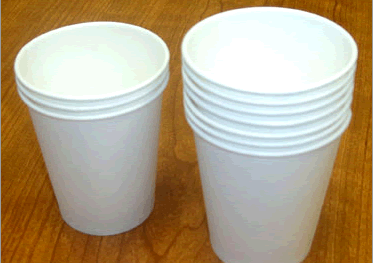  'Chất độc' trong cốc, đĩa giấy ở ngưỡng an toàn